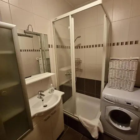 Dokoza Free Parking 扎达尔